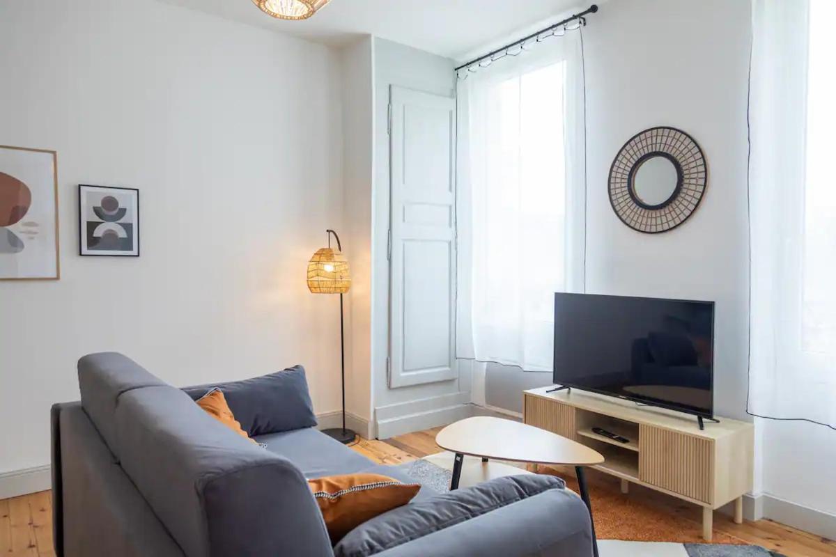 Le Cosy Magnifique T2 Neuf Centre Ville Gare 800 M Agen Buitenkant foto